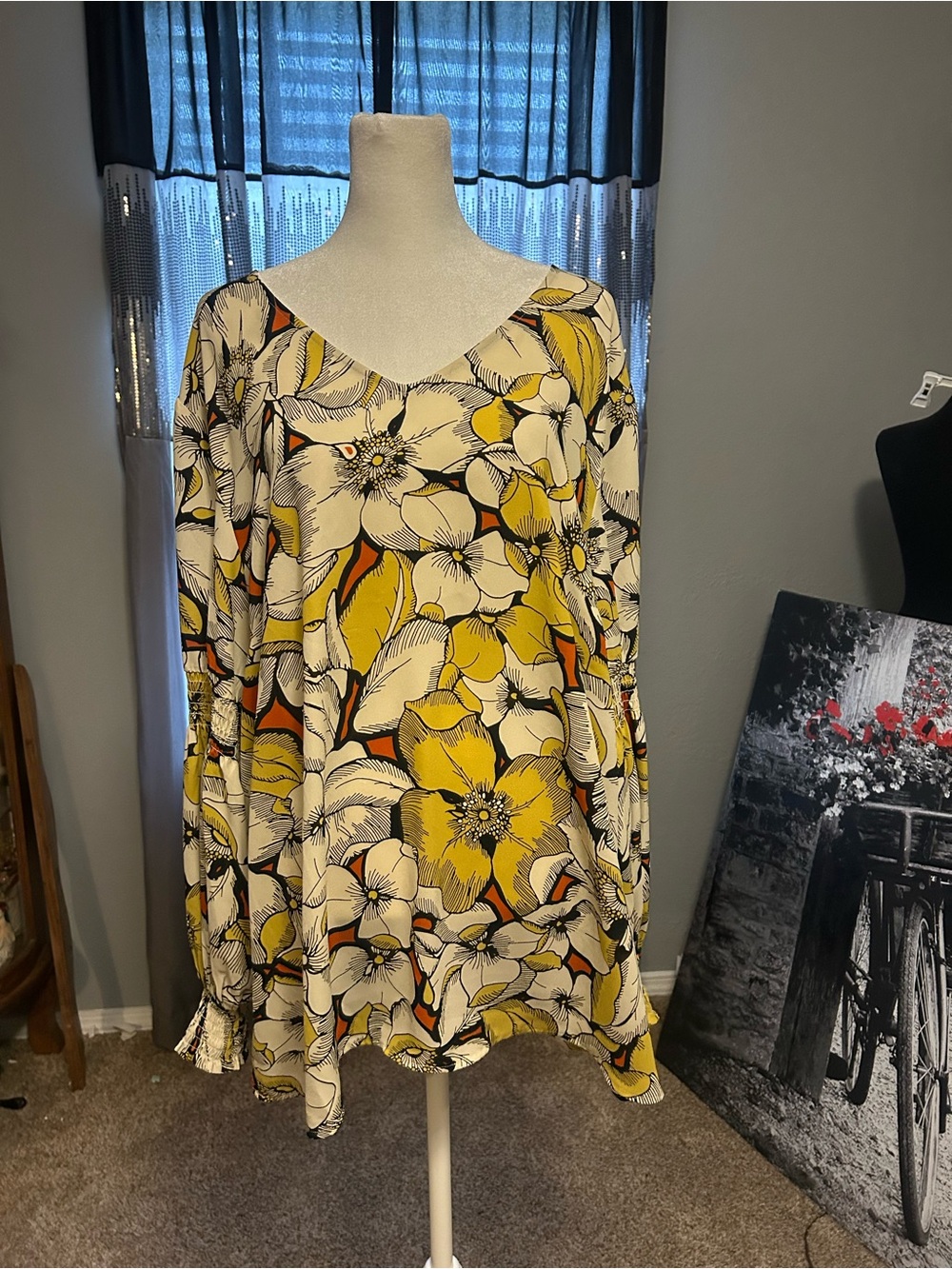 CAbi Yellow White Floral V-Neck Long Sleeve Tunic